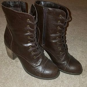 7.5 brown booties